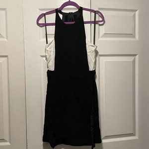 ALC Black and White Empire Waist Razor Back Dress w/ Pockets - Size 4